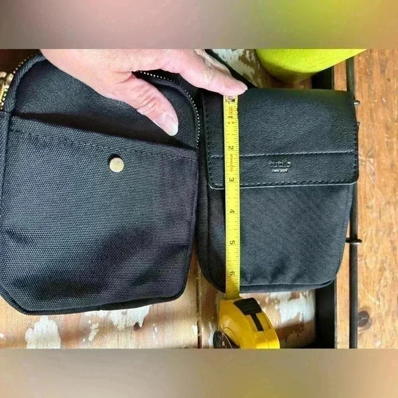 Tutilo New York crossbody adjustable belt bag, black bag, NWT, 2 big pockets - Picture 8 of 10